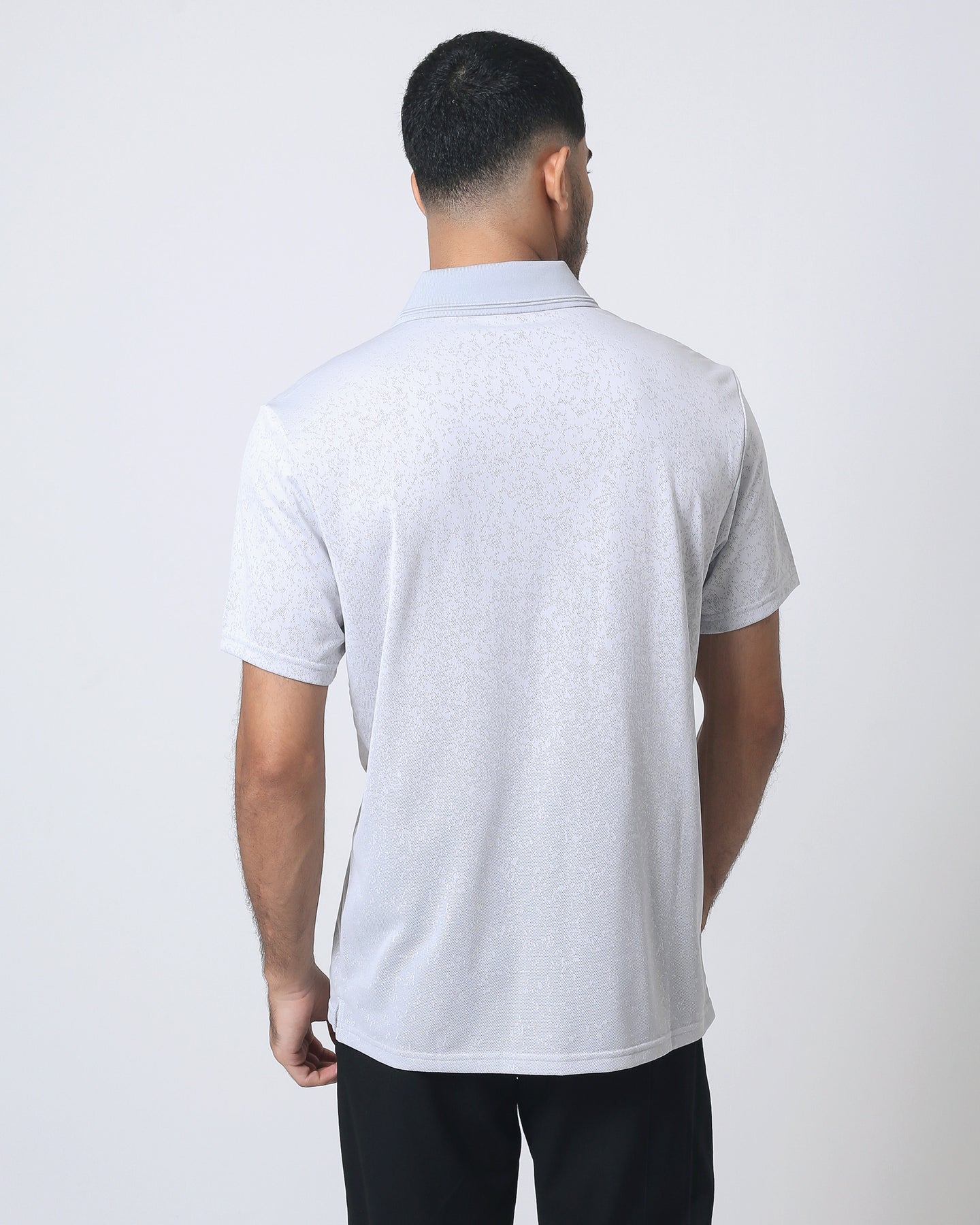 Quieti Performance Regular Fit, Solid Lt. Grey Single jacquard Knit, 3 button Polo with Flat knit Collar