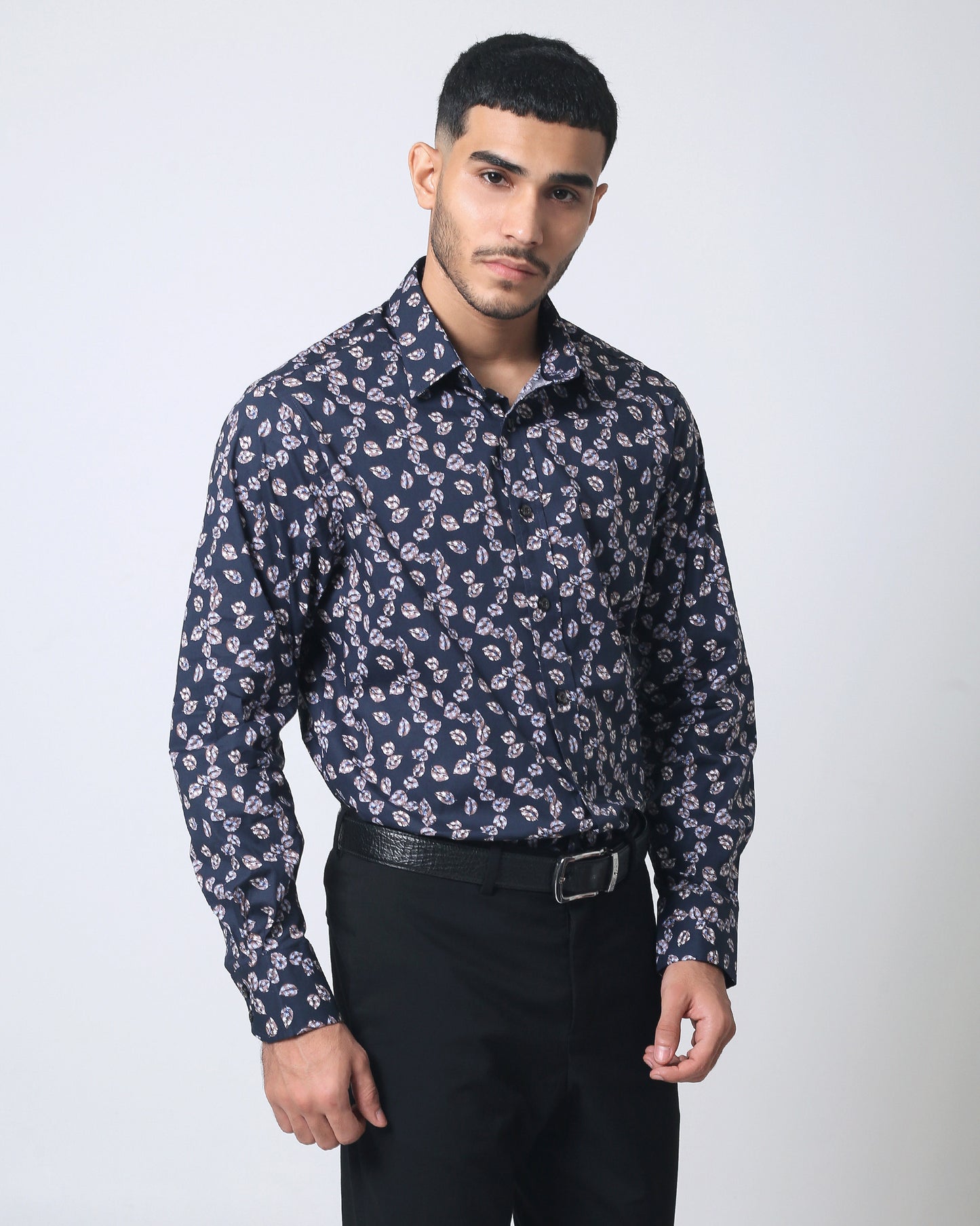 Quieti Navy leves Print, Long Sleeve Woven Shirt