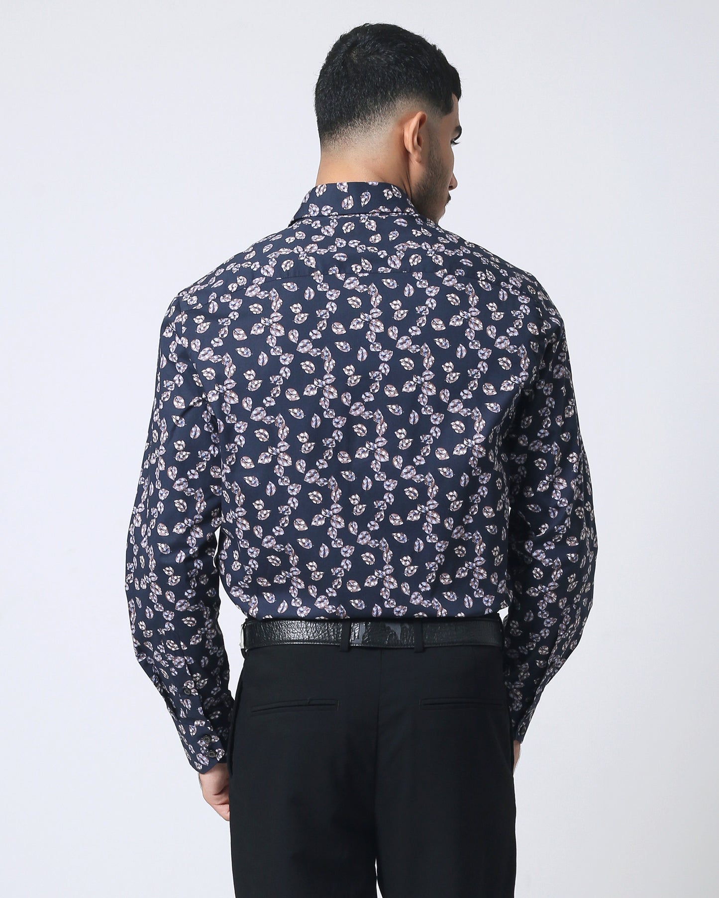 Quieti Navy leves Print, Long Sleeve Woven Shirt