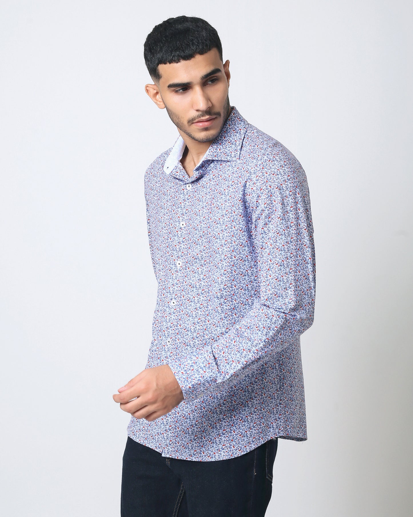 Quieti Modern Fit, Blue mini Floral print, Long Sleeve Knit Shirt in Woven style